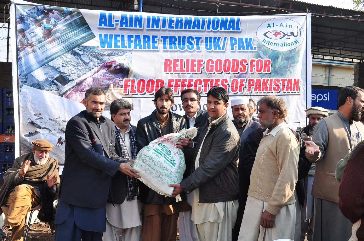 Flood Relief in Akorha Khatak - Jan 2011